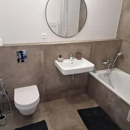 Stylish Urban With Parking Spot